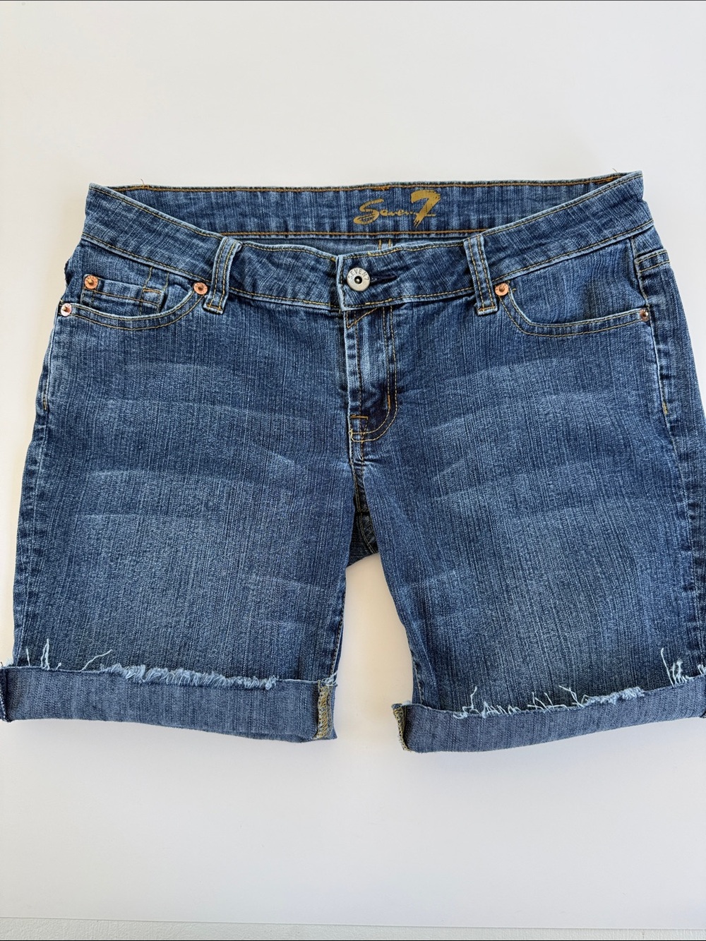 Seven 7 Low Rise Medium Blue Denim Jeans Cutoff Shorts 31 Y2K Cowgirl